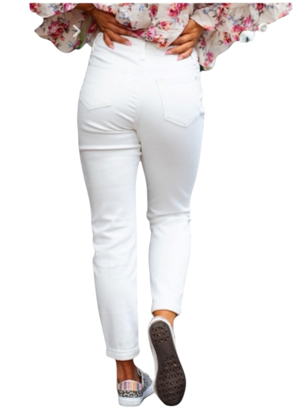 JUDY BLUE Boyfriend Fit High-Rise White Jeans Size 3/26 -- WOW WOW WOW!!!